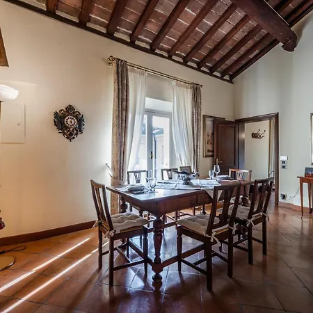 Lejlighed Center - Private Parking & 5 Guests