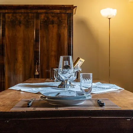 Center - Private Parking & 5 Guests * Modena